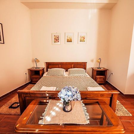 Guest House Sebelj Budva Zimmer foto
